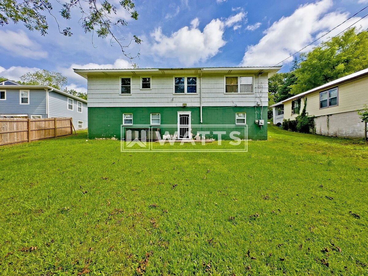 Photo - 3929 38th Ave N