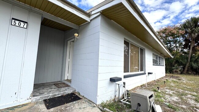 Photo - 507 Colfax Dr