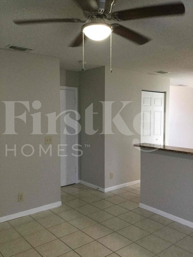 Photo - 3085 Lighthouse Pl