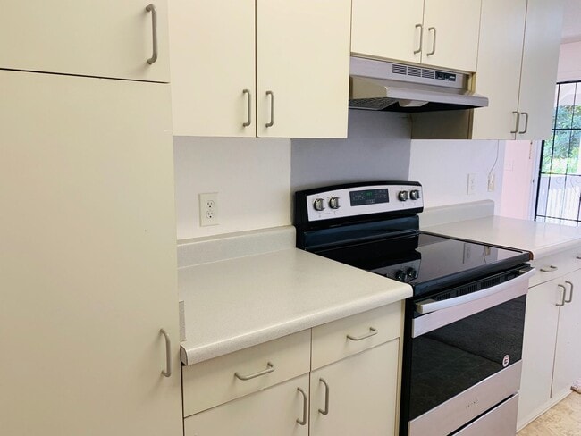 Photo - Great 2bd/1ba unit with 2 parking stalls at Pae Ko Gardens in Kapolei