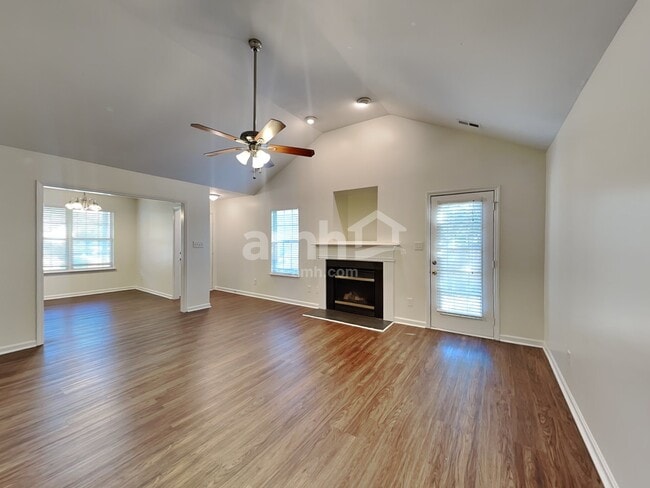 Photo - 4206 Yaupon Ct