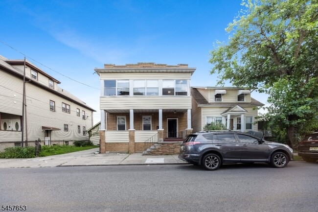 74 Westminster Pl
