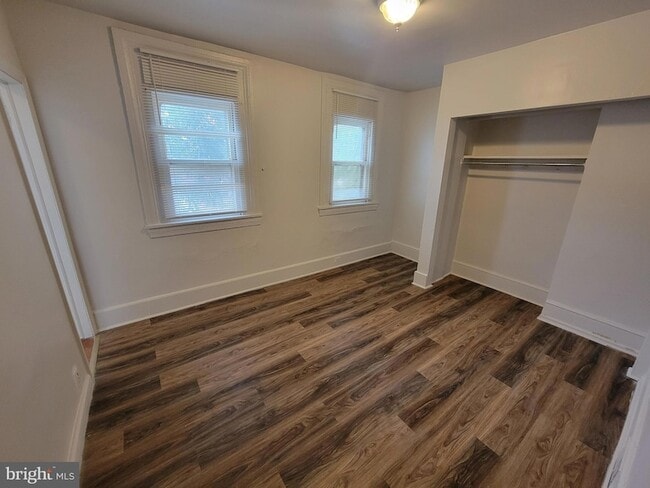 Photo - 551 Cherry St