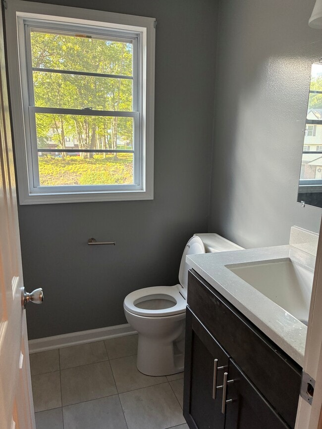 Photo - 30 Mansfield Dr Unit 902
