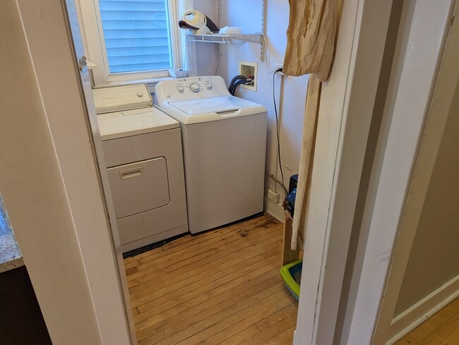 Photo - 1426 W Balmoral Ave Unit 1