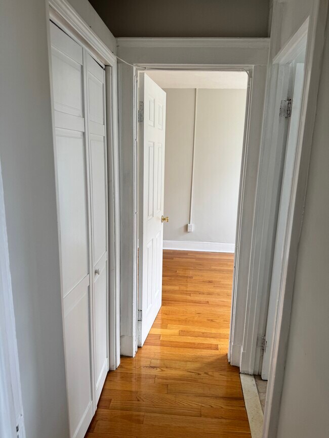 220 Hanover St Unit 19