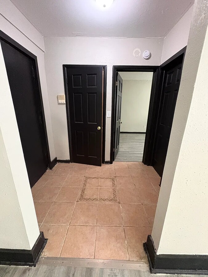 Photo - 843 N 24th St Unit 304