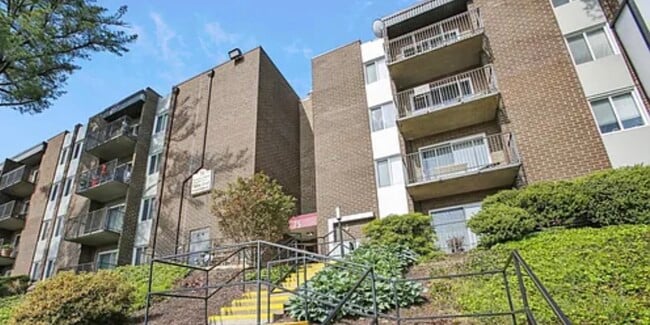 Photo - 75 S Reynolds St Unit 317