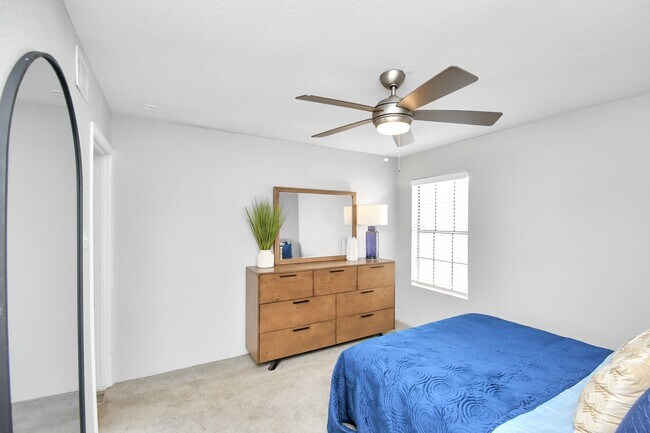 Photo - 2701 W Bellfort Ave Unidad 1016