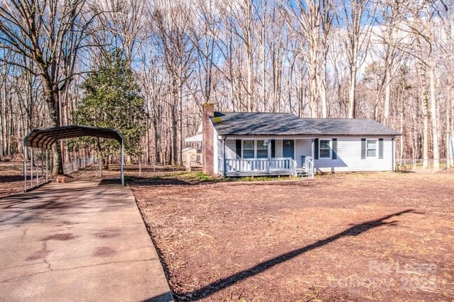 Photo - 1159 Camp Creek Rd