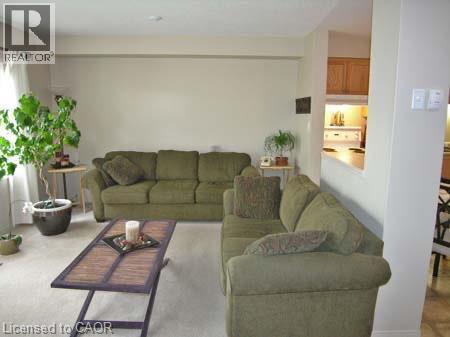 Photo - 151 Clairfields Dr E