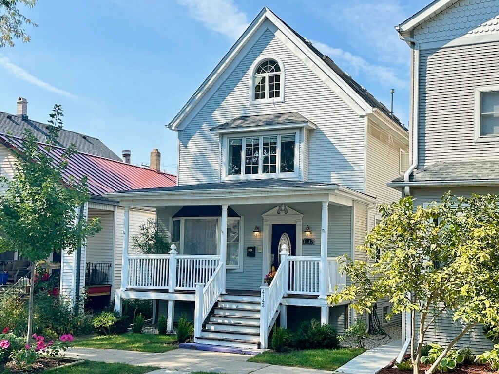 Photo - 4142 N Maplewood Ave (Chicago, IL)