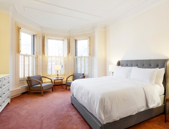 Photo - 387 Commonwealth Ave Unit 4