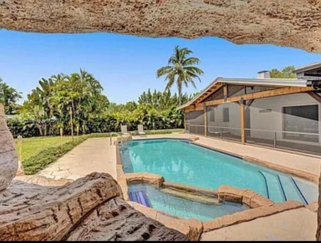 Photo - 3 bedroom in Hollywood FL 33021