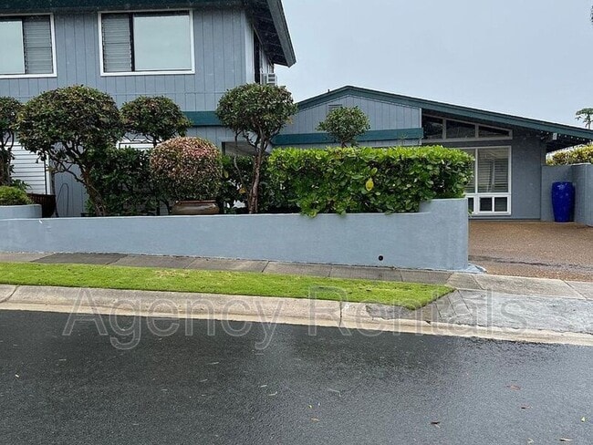 Building Photo - 427 Paumakua Pl Rental