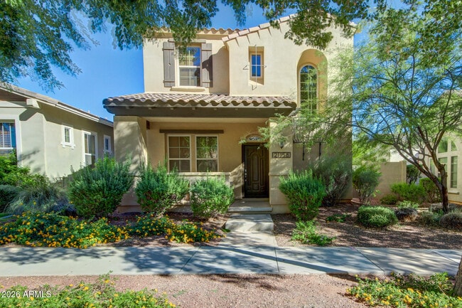 Building Photo - 21158 W Sycamore Dr