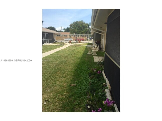 Photo - 1820 N 17th Ave Unit 1