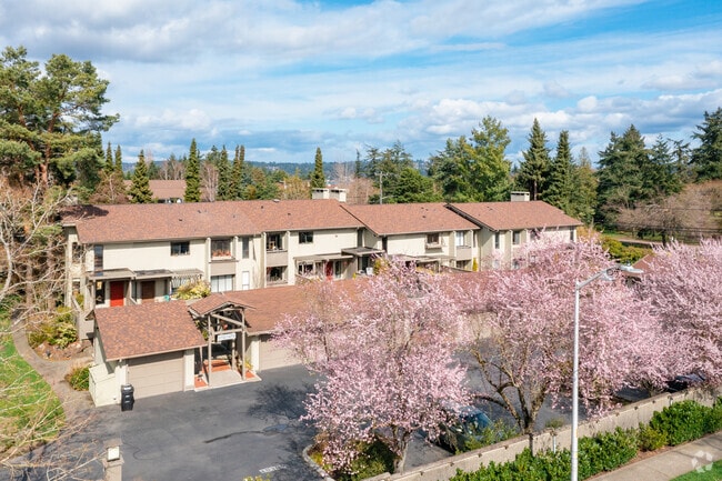 Photo - Parkpoint Condominium