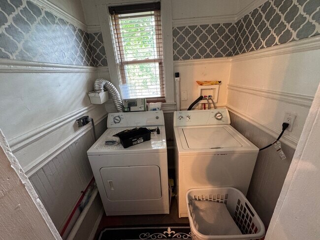 Photo - 40 Arbutus St Unit 2