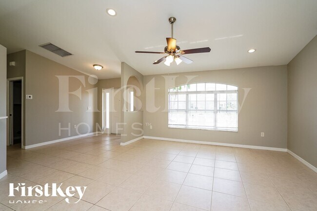 Photo - 2912 SW 2nd Ave
