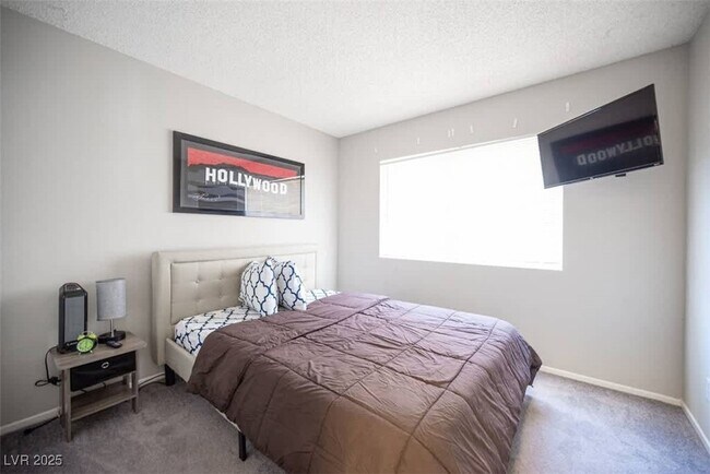 Photo - 3138 Belvedere Dr