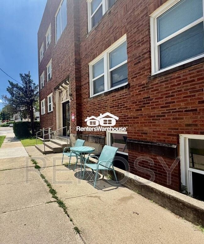 Building Photo - 3607 Ingersoll Ave