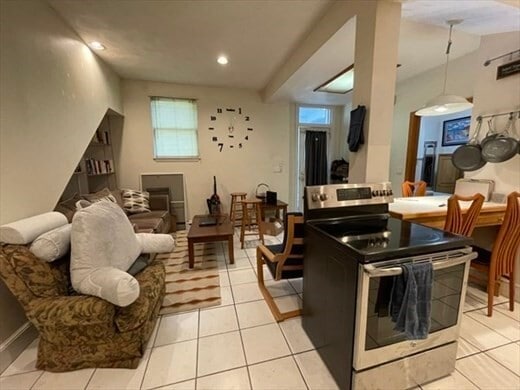 Photo - 50 Radnor Rd Unit 1a