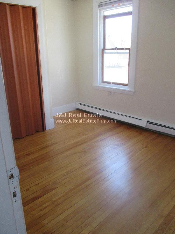 Photo - 24 Hampden St Unit 2