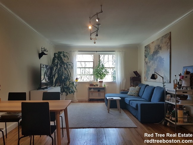 Photo - 1496 Beacon St Unit 4