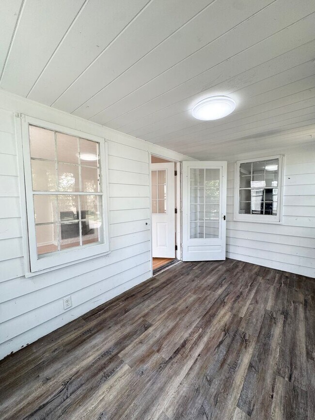 Photo - Newly Remodeled 3 Bedroom! Coming Soon!