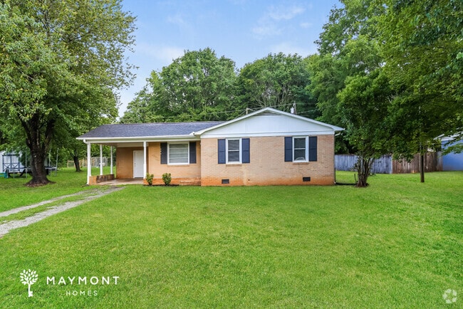 Building Photo - 649 Woodmont Cir Rental