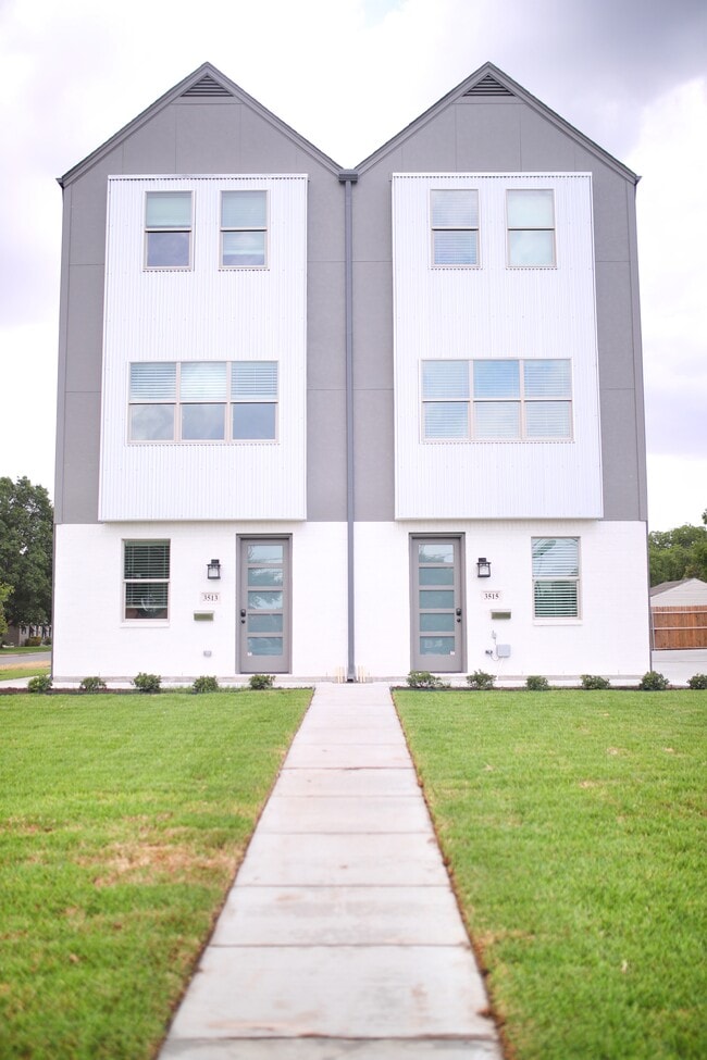 Building Photo - 3517 South Hills Ave Unit 3519