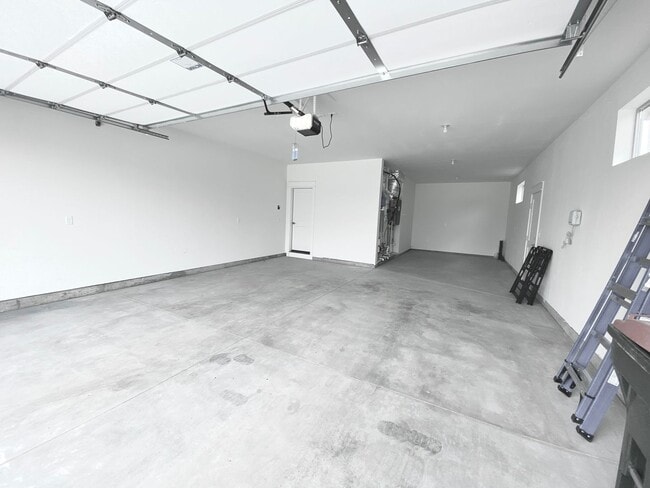 Photo - Beautiful Custom 6 Bedroom (2 Primary Bedrooms!) +Office located in NW Meridian