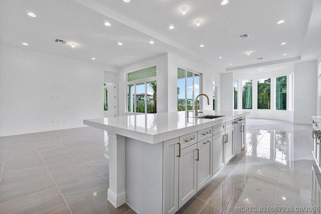 4202 Mendel Ln