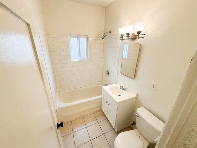 Photo - 350 N Orange Grove Ave