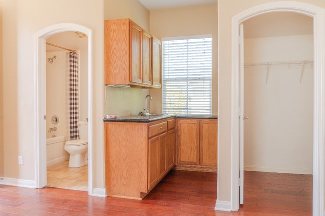 Photo - 329 Kiawah River Dr Unidad 1