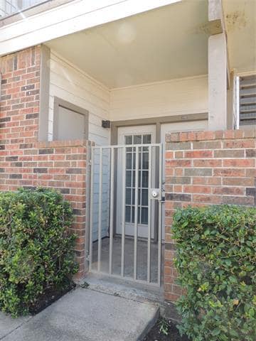 Photo - 3125 Sondra Dr Unit 108