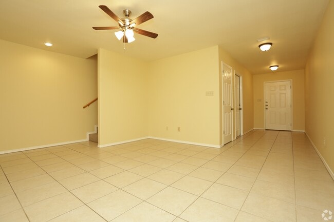 Building Photo - 20469 Westfield Dr