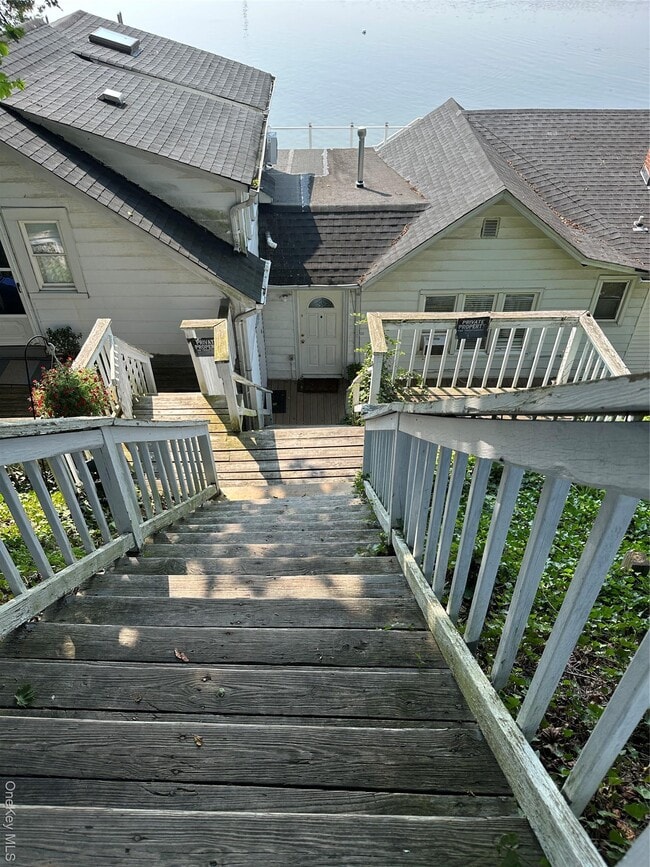 Building Photo - 193 Woodbine Ave Unit D Rental