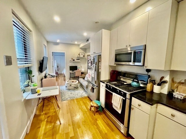 Photo - 419 Hanover St Unit 3