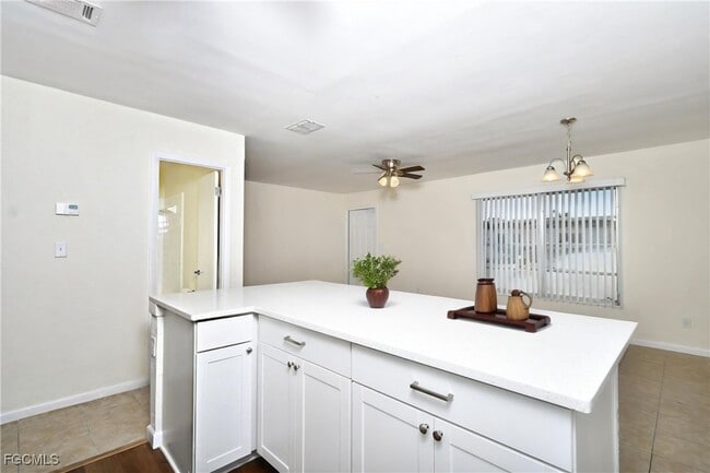 Photo - 44 Tangelo Ct