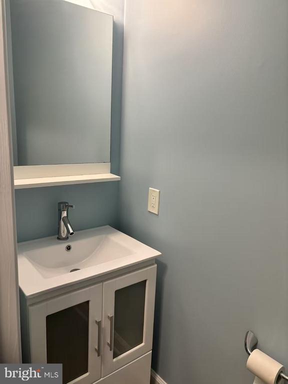 Photo - 1716 Lake Shore Crest Dr Unit 33