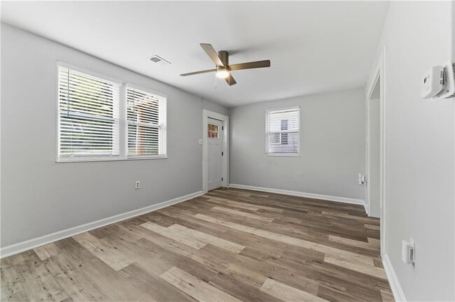 Photo - 1307 Elizabeth Ave SW