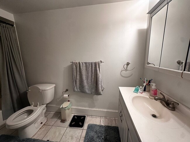 Photo - 231 Charles St Unit 2