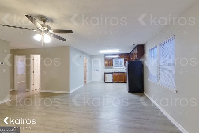 Photo - 100 Deer Pkwy