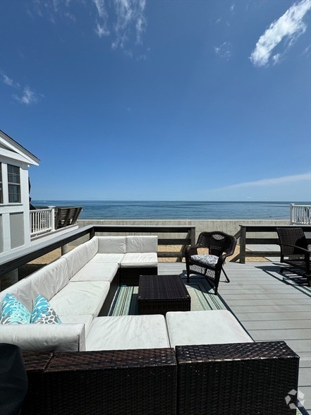 Building Photo - 47 Ocean Rd N Rental