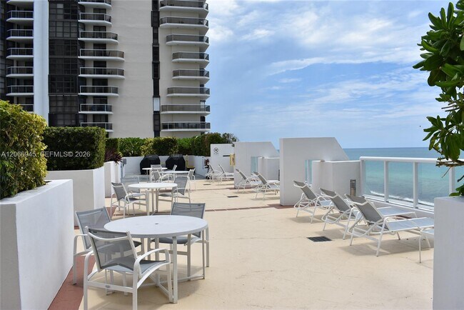 Photo - 6365 Collins Ave Unit 3804