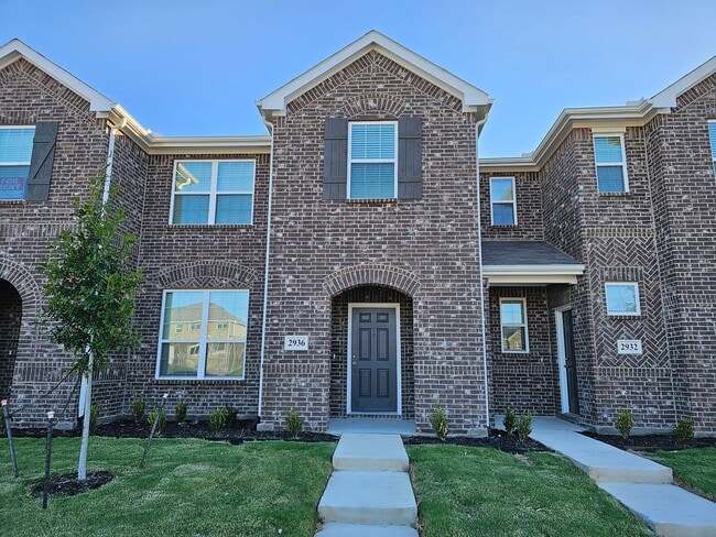 Building Photo - Available now! Rental