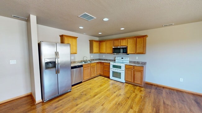 Photo - 2 Bedroom Ankeny Townhome Available Novemb...