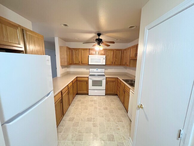 Photo - 16835 A&amp;B Huntington Unit 16835 A Huntington